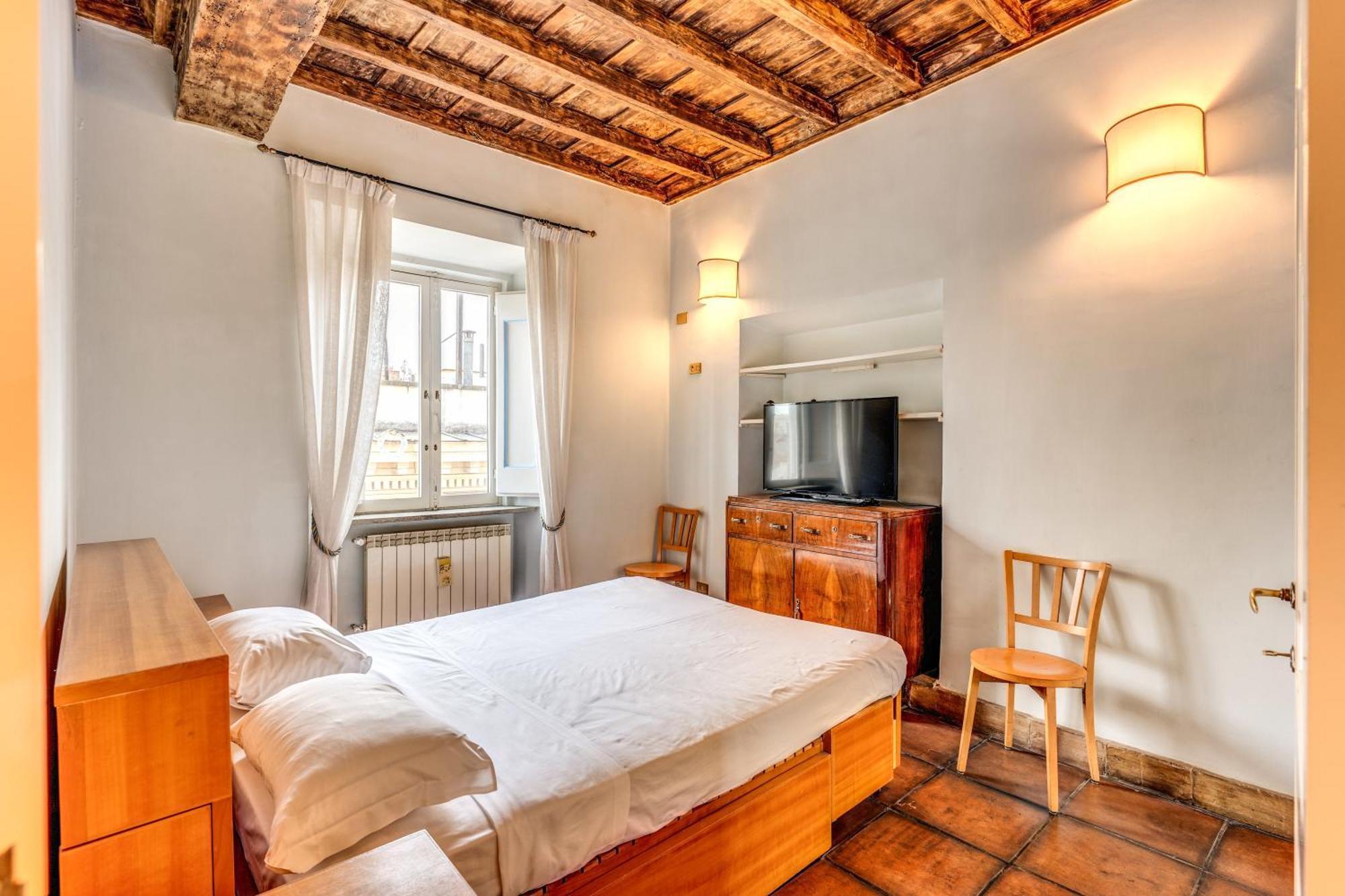 Flat With Lovely Views Near Piazza Navona Apartamento