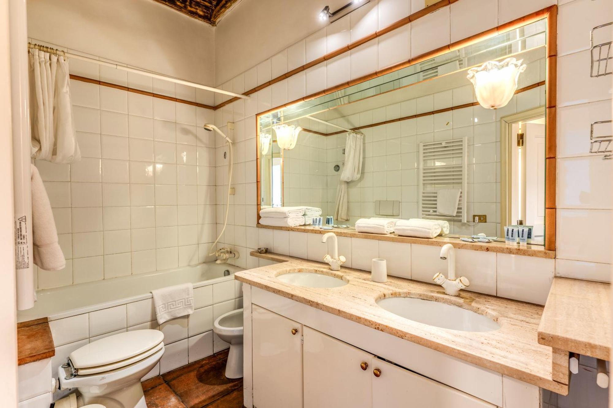 Flat With Lovely Views Near Piazza Navona Apartamento *